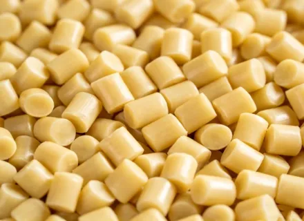 Traitement du caoutchouc nettoyant avec MBT(M)-80 Masterbatch